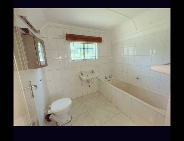 4 BEDROOM HOUSE FOR SALE IN WEMBLEY